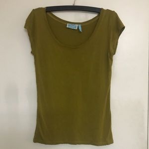 Survival | Cute combat green t-shirt size m